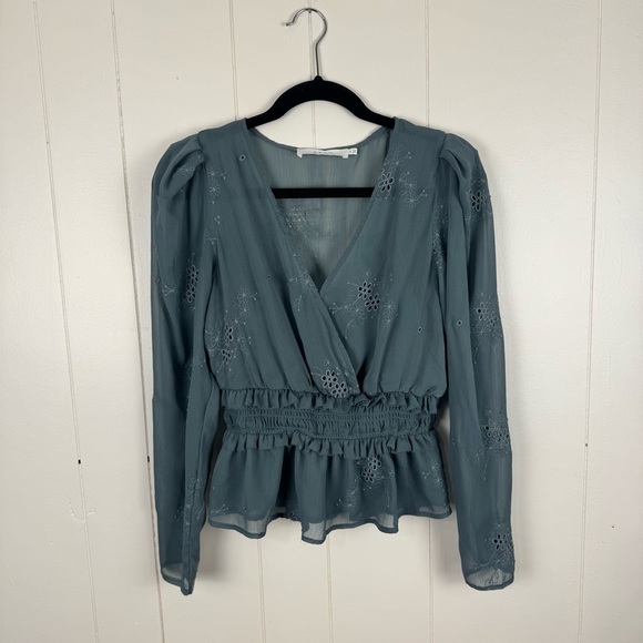 ASTR The Label Sage Green Embroidered Peplum Blouse Top Size M - Picture 1 of 10